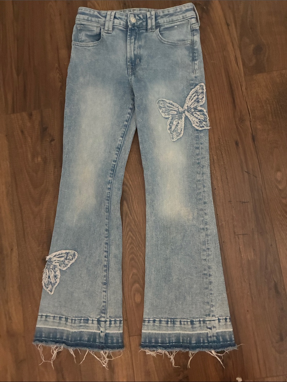 GAP Light Blue Butterfly Appliqué 70’s  Flare High Rise Jeans